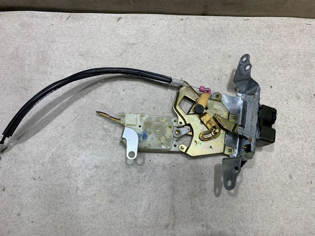 Активатор замка Nissan Pathfinder R51 90550EA500