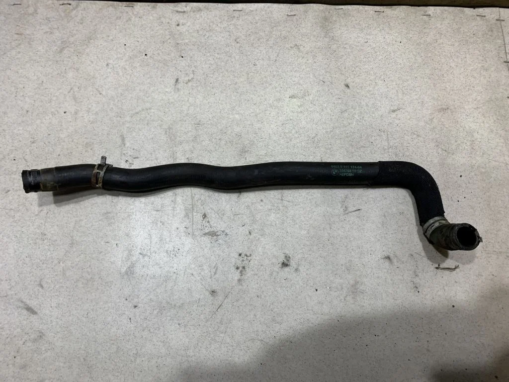 Патрубок охлаждения BMW F10