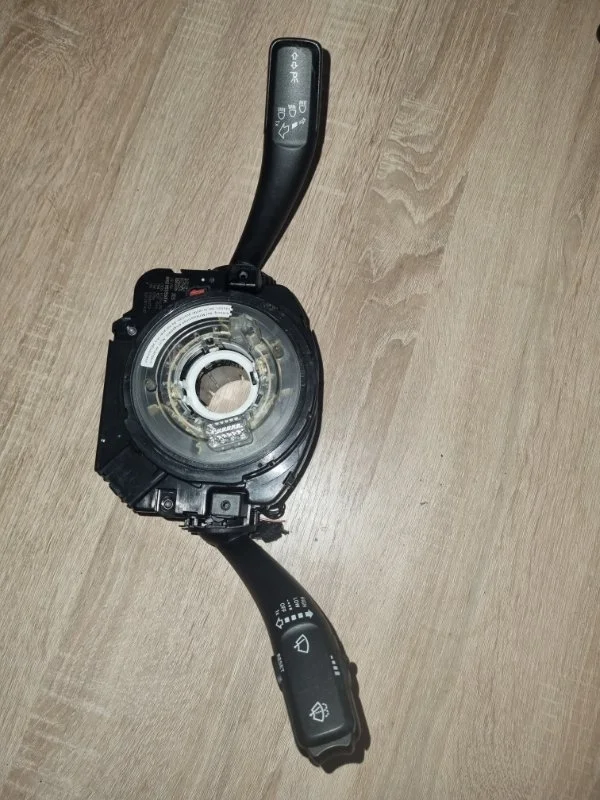 Стрекоза (подрулевой шлейф) Audi A4 Allroad 2010 8KH