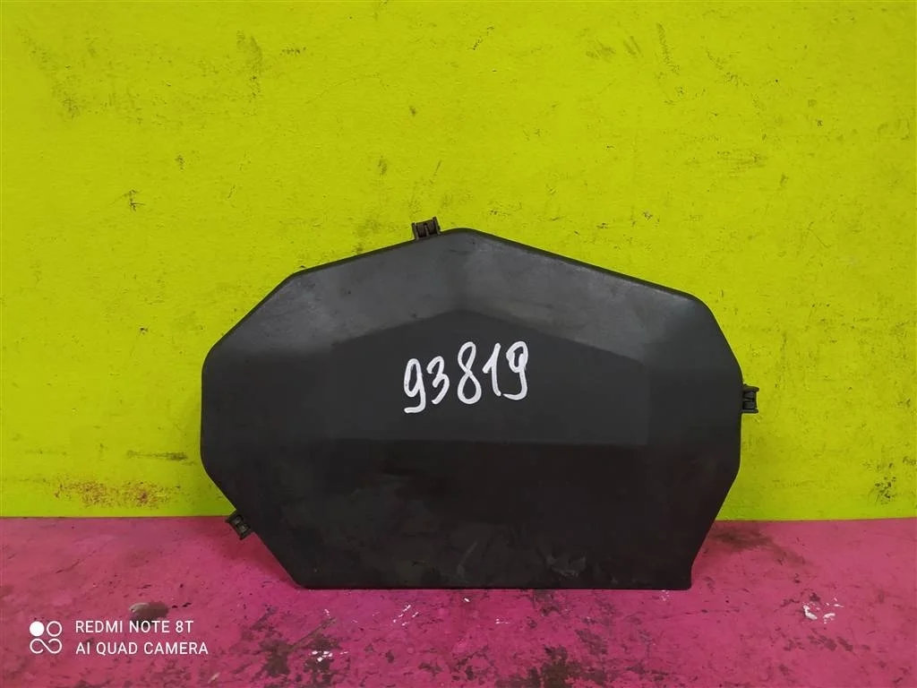 Крышка ремня ГРМ Audi A8 D2 A6 C5 4,2 078109123AL