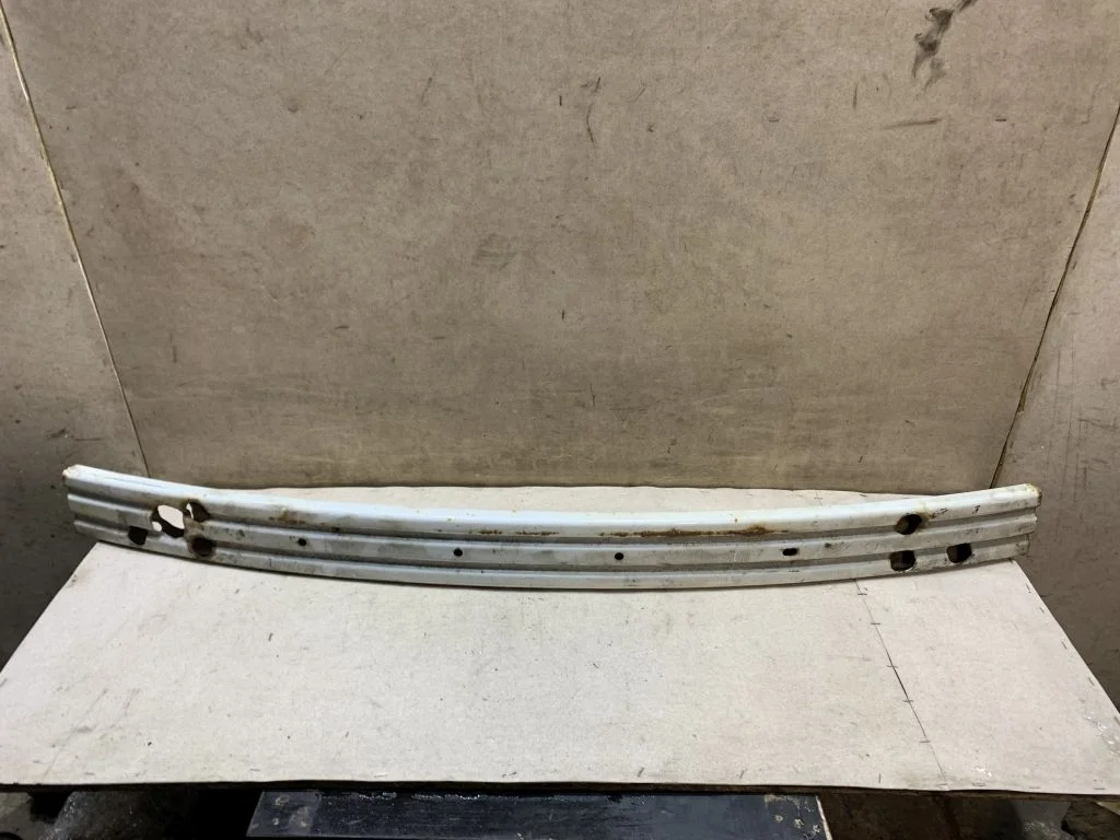 Усилитель передний Nissan Juke F15 рестайлинг