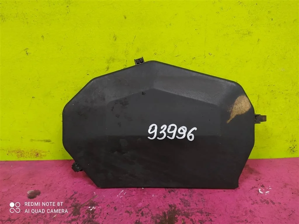 Крышка ремня ГРМ Audi A8 D2 A6 C5 4,2 078109123AL