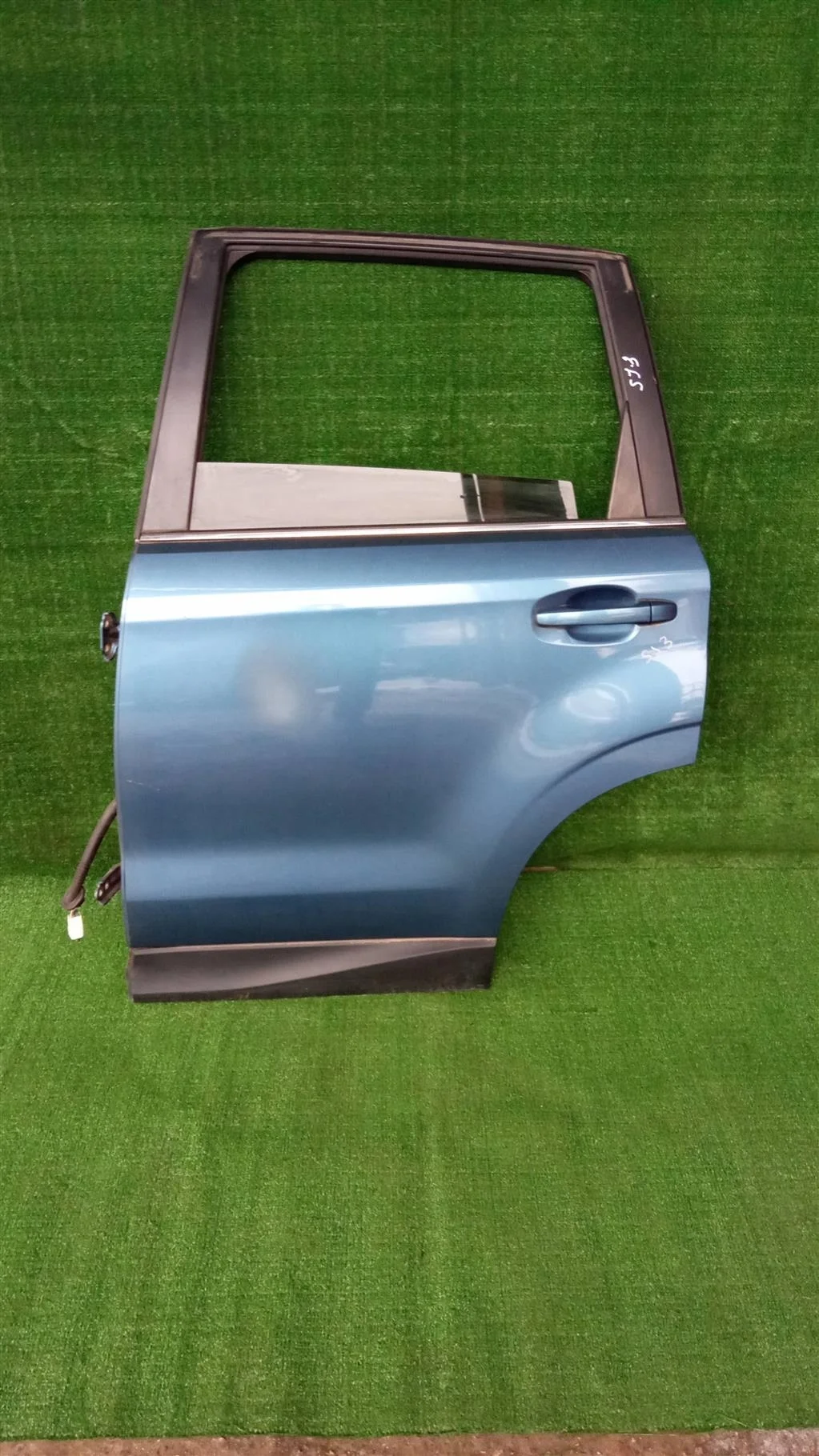 Б.у. дверь SUBARU FORESTER S13 SUBARU FORESTER S13