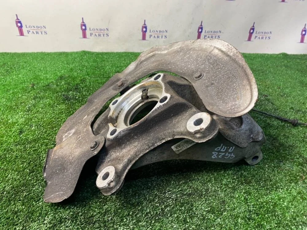 Кулак поворотный BMW x1 F48