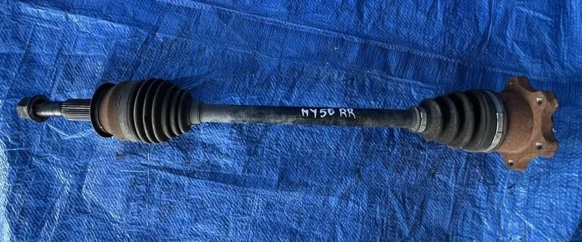 Б.у. привод NISSAN FUGA PY50 NISSAN FUGA PY50