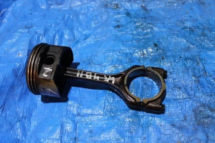 Б.у. шатун MITSUBISHI LANCER CY3A MITSUBISHI LANCER CY3A