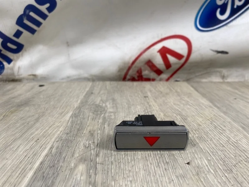 Кнопка аварийной сигнализации FORD MONDEO 4 2009 Седан