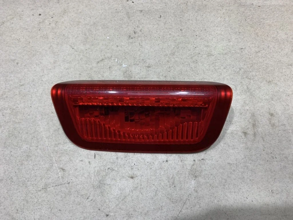 Дополнительный стоп Nissan Juke F15