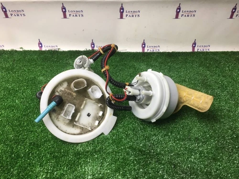 Топливный насос датчиком уровня BMW 535ix F10