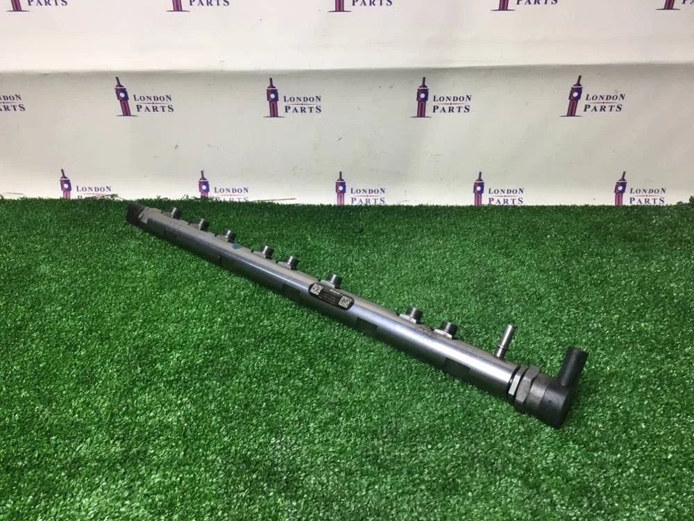 Топливная рампа BMW 330d F30