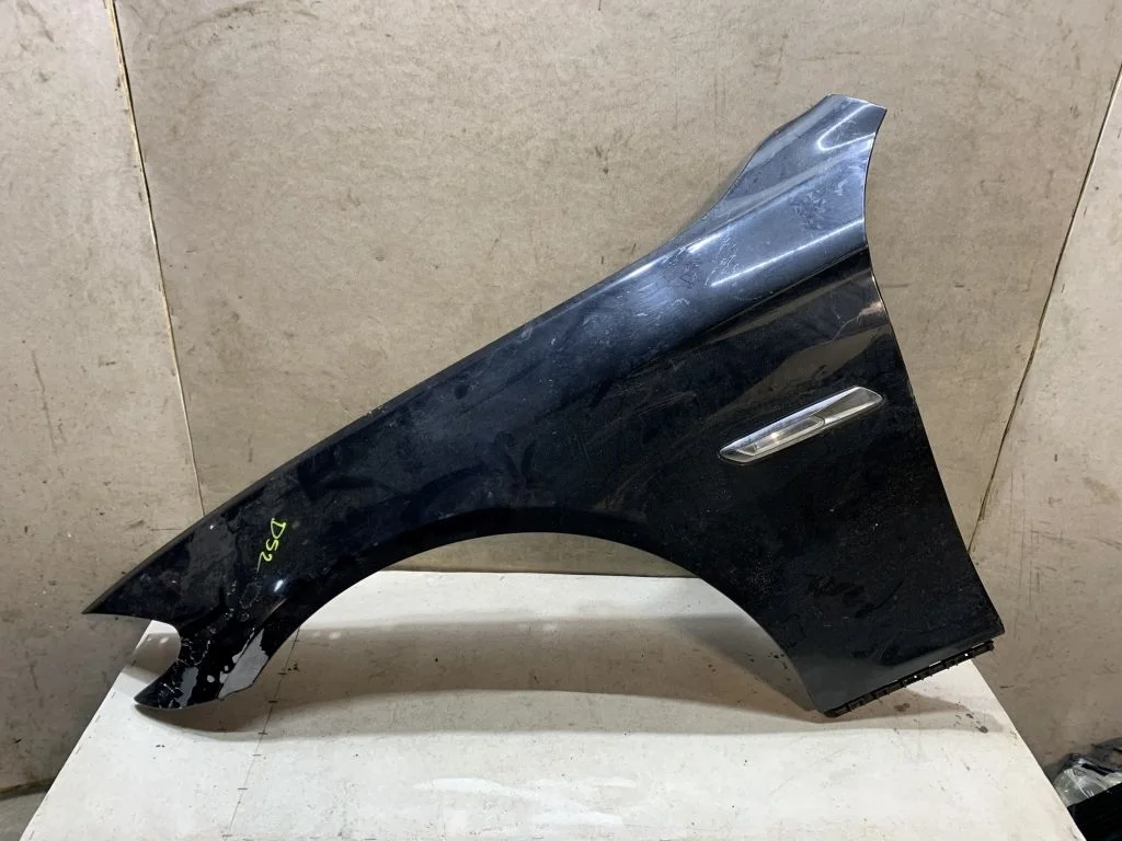 Крыло левое  BMW F10
