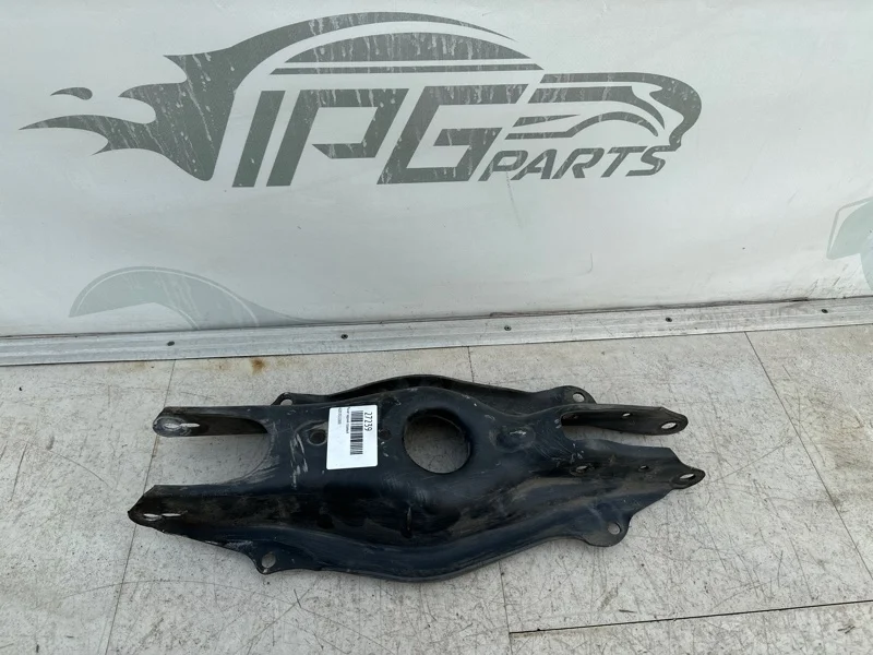 Рычаг задний нижний под пружину Mercedes-benz GLC X253