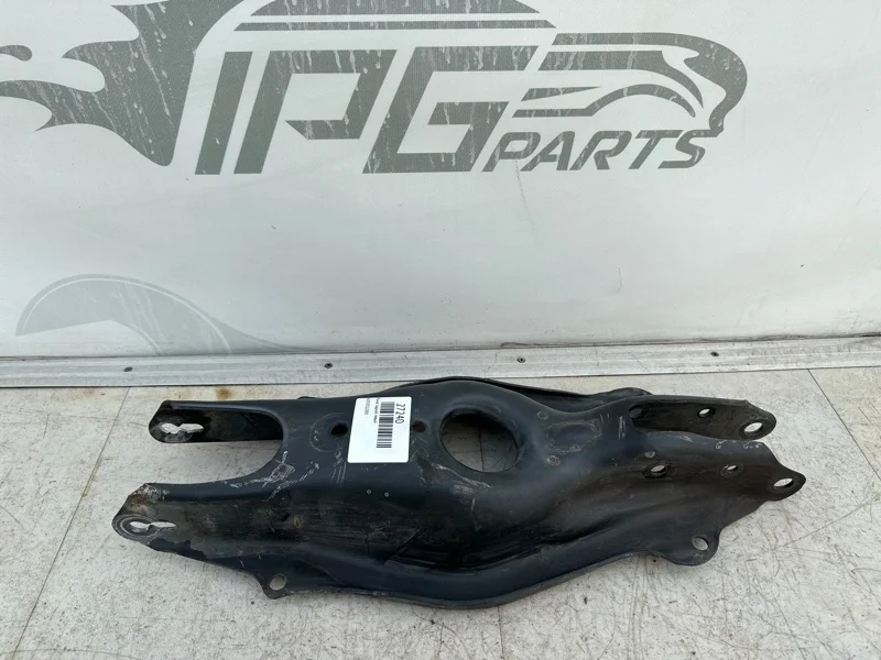 Рычаг задний нижний под пружину Mercedes-benz GLC X253