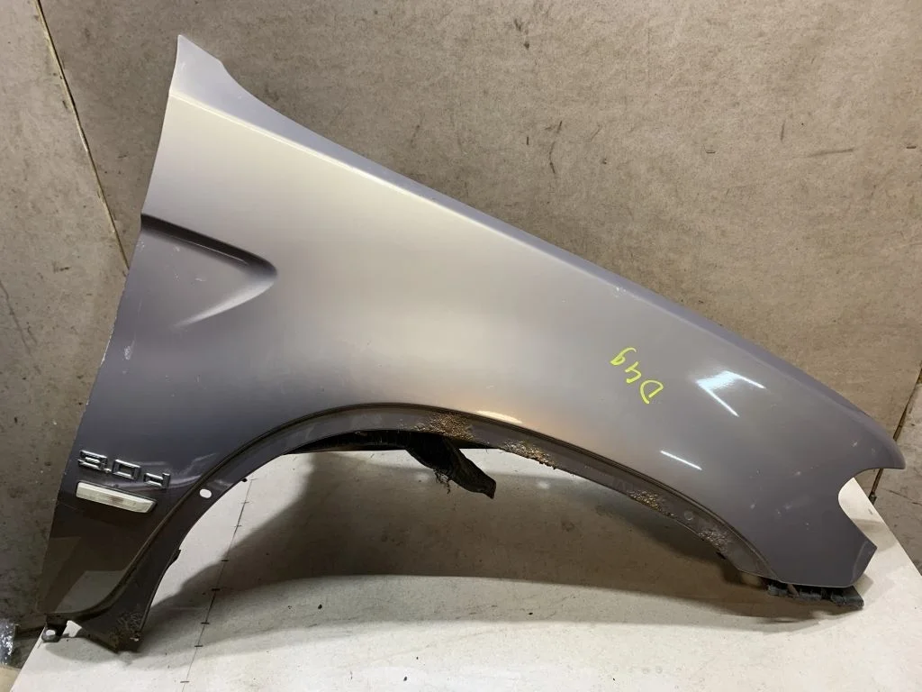 Крыло переднее правое BMW X5 E53 LCI