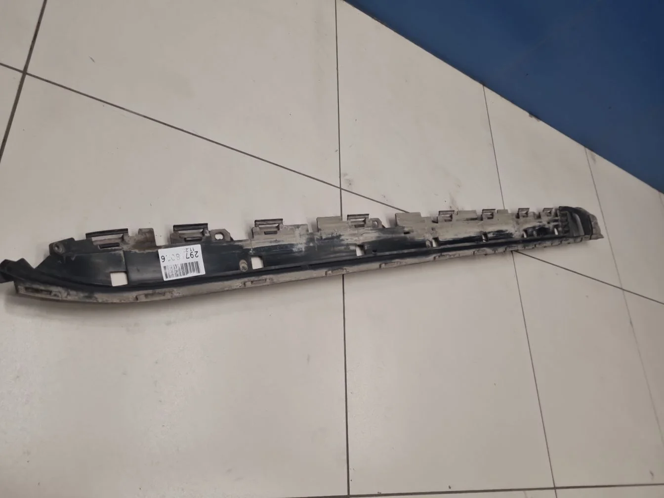 Накладка подножки левая для Toyota Land Cruiser 200 2008-