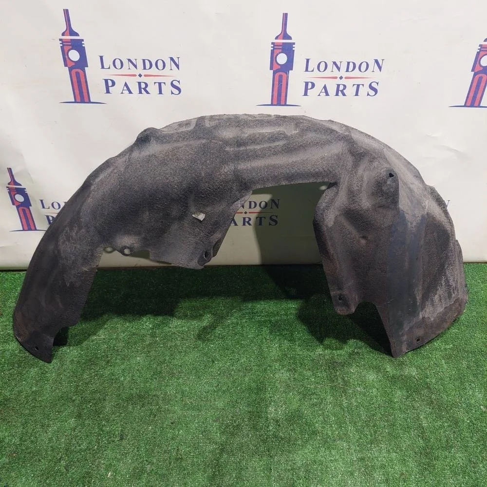 Подкрылок BMW F22