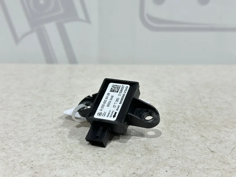 Датчик удара srs Mercedes-benz ML 2007 W164