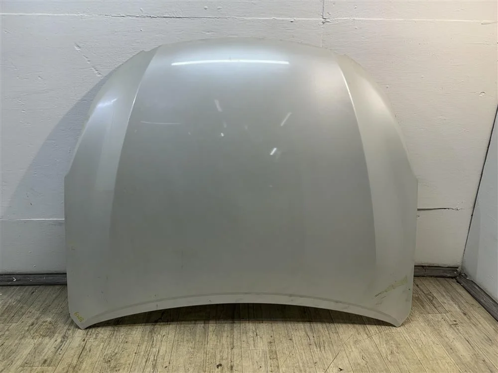 Капот белый (37J) (без утеплителя)