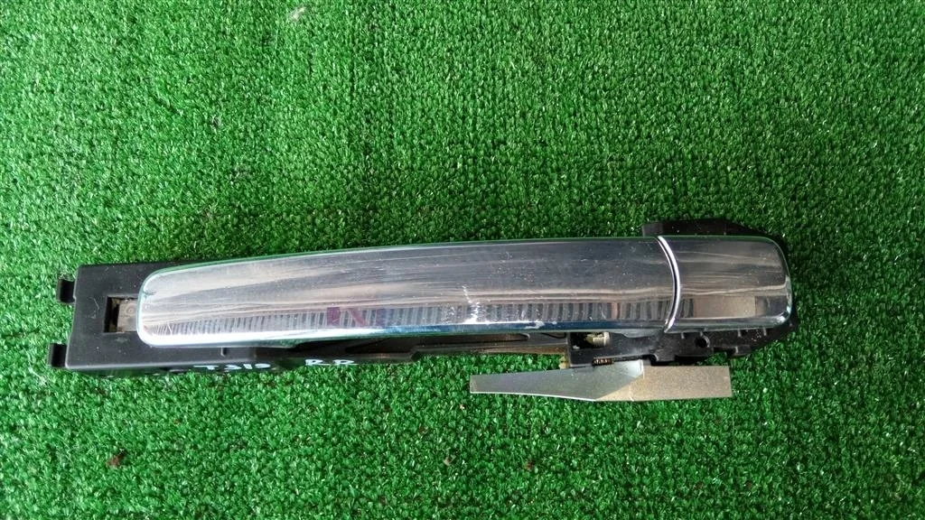 Б.у. ручка двери NISSAN X-TRAIL T31 NISSAN X-TRAIL T31