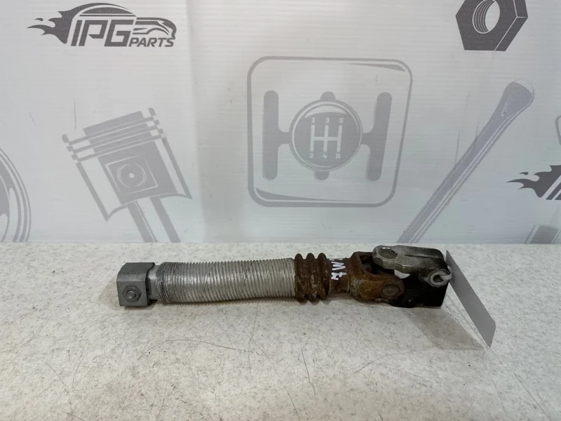 Рулевой кардан Mercedes-benz 2010 W204