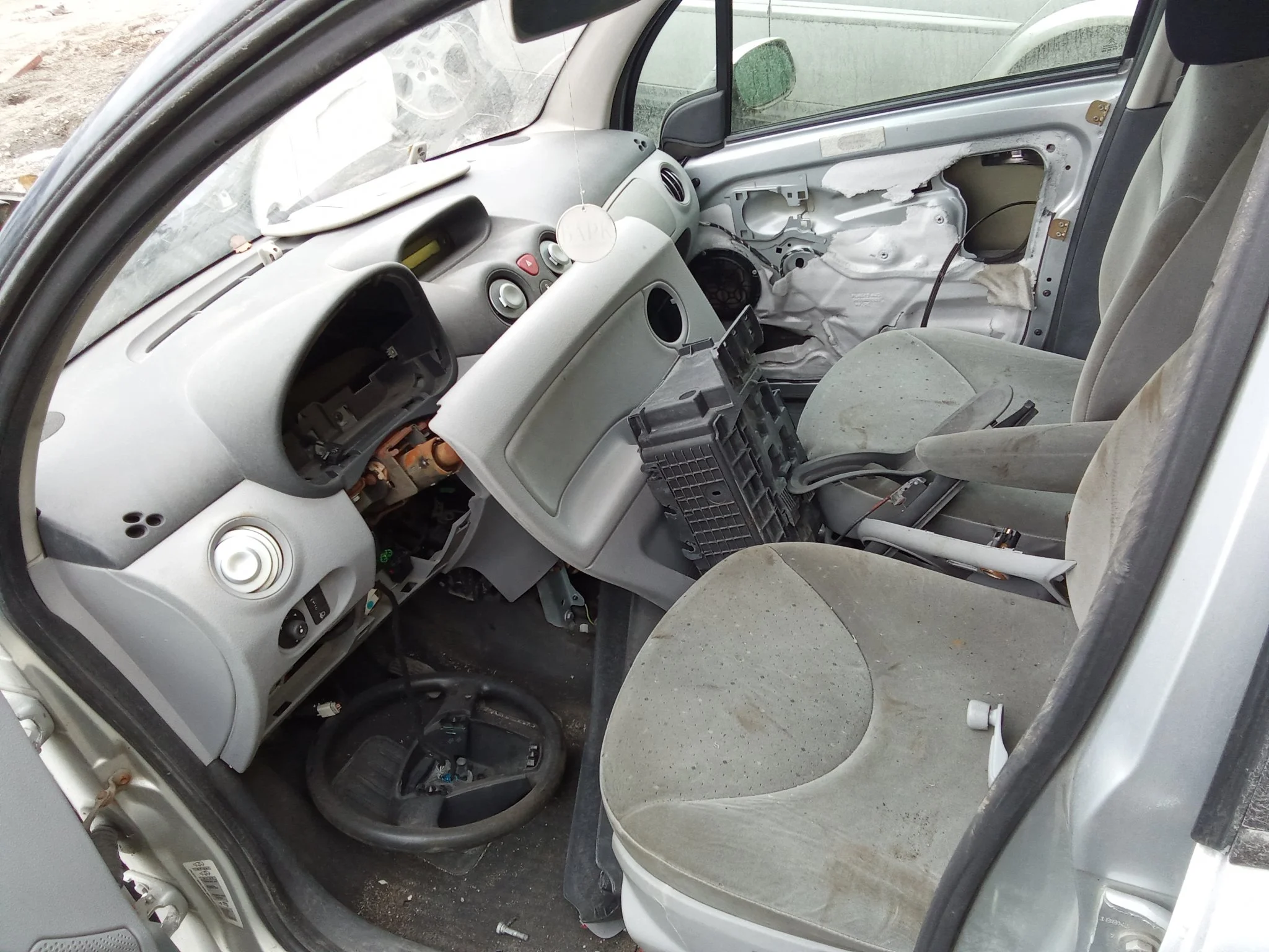 Продажа Citroen C3 1.6 (110Hp) (TU5) FWD MT по запчастям