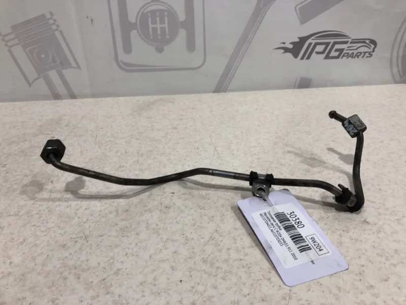 Топливная трубка от тнвд рампе Mercedes-benz 2010 W204