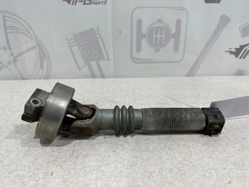 Рулевой кардан Mercedes-benz 2006 W203