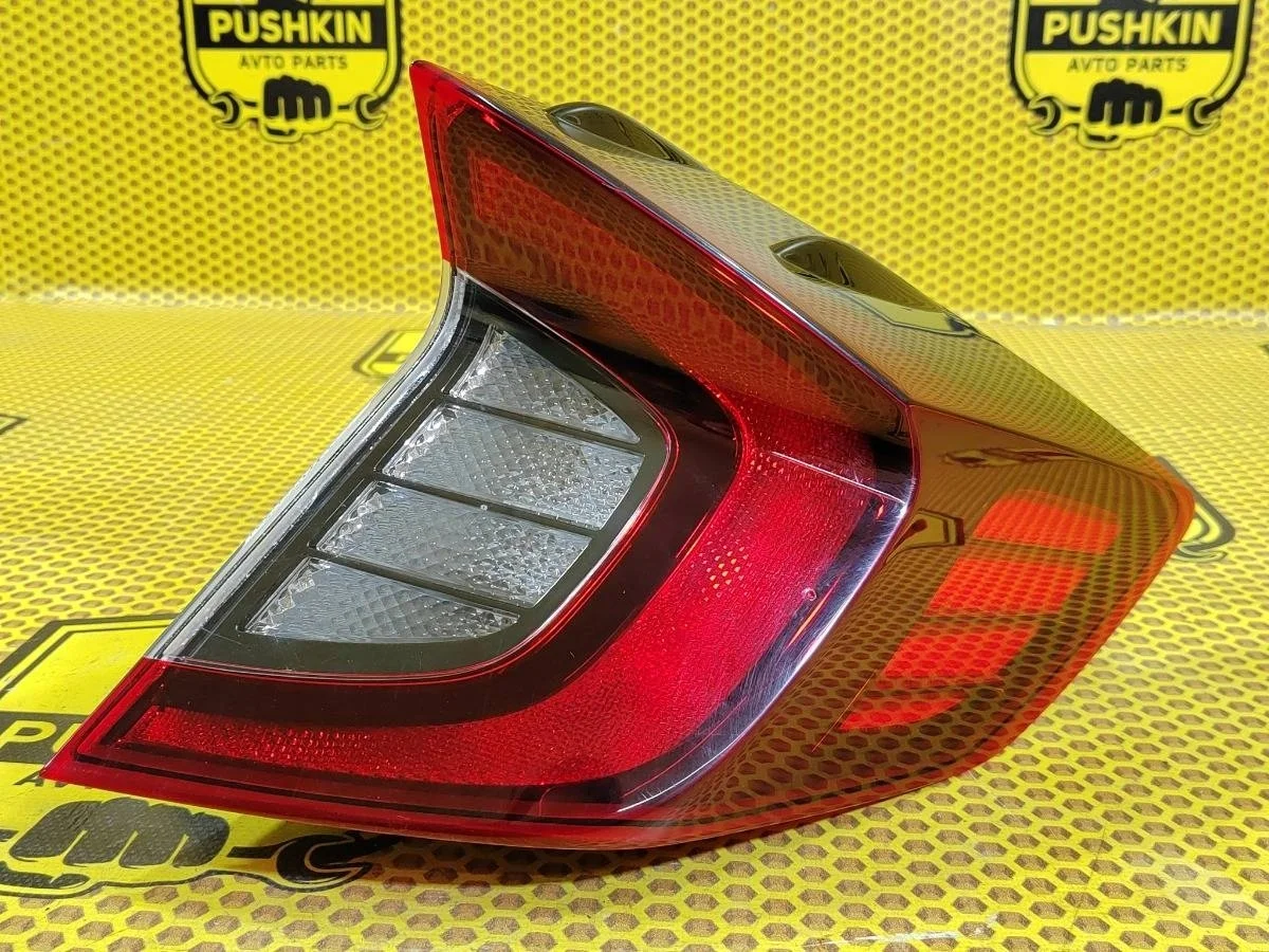 Фонарь в крыло Hyundai Sonata 2020 92402L1100 DN G4KM, задний правый