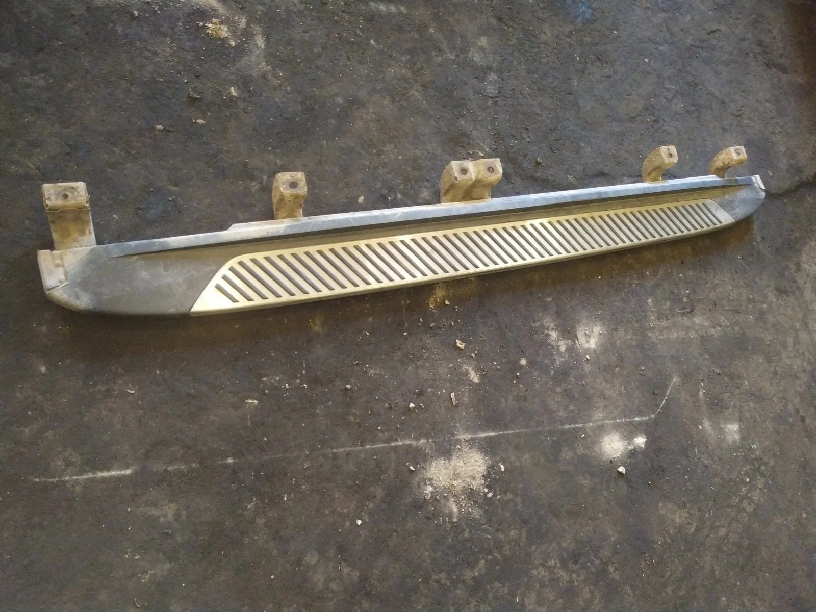 Подножка SsangYong Rexton 2013 Y290