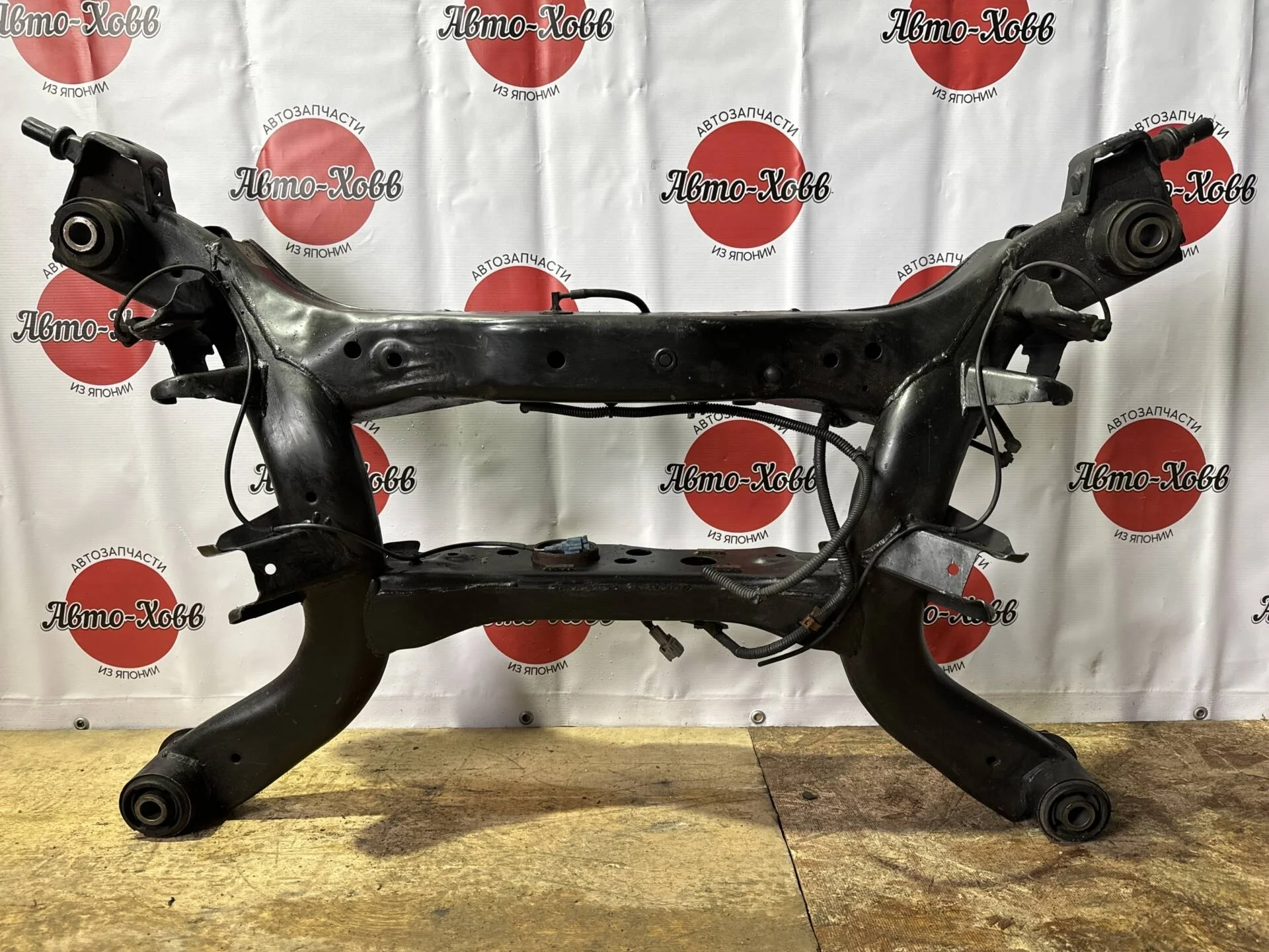 Подрамник задний Nissan Murano Z50