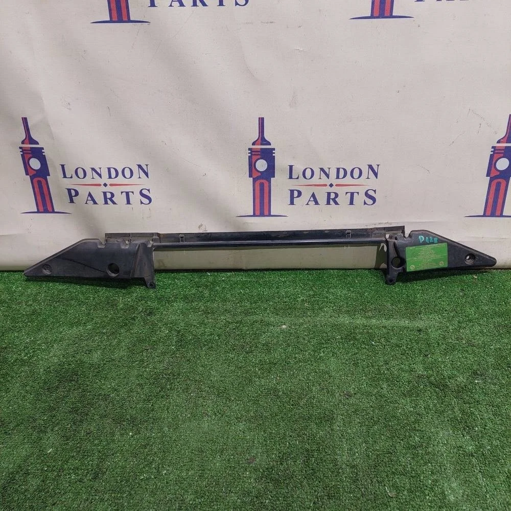 Кронштейн радиатора BMW X5 E53