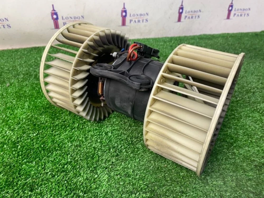 Моторчик печки BMW X5 E53