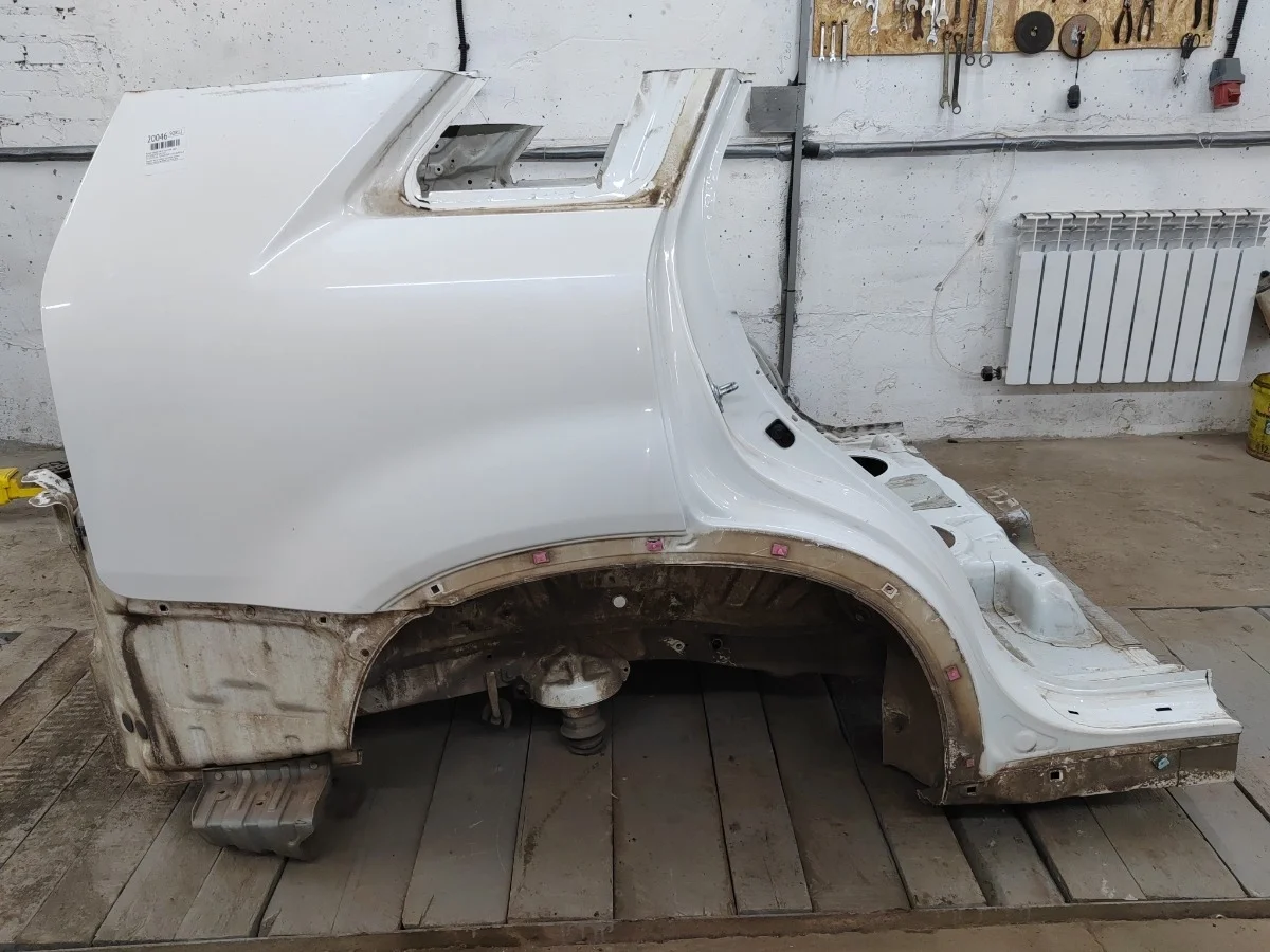 Часть кузова Kia Sorento 2011 715032PC00 XM, задний