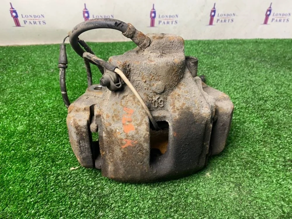 Суппорт тормозной BMW X5 3.0D E53