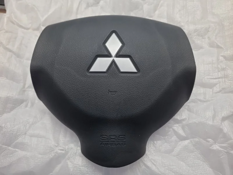 Аирбаг на руль MITSUBISHI LANCER 10 2007 7030A105XA CY1A 4A91