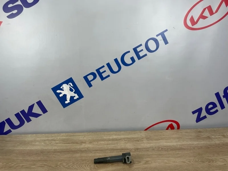 Катушка зажигания SUZUKI GRAND VITARA 2013г