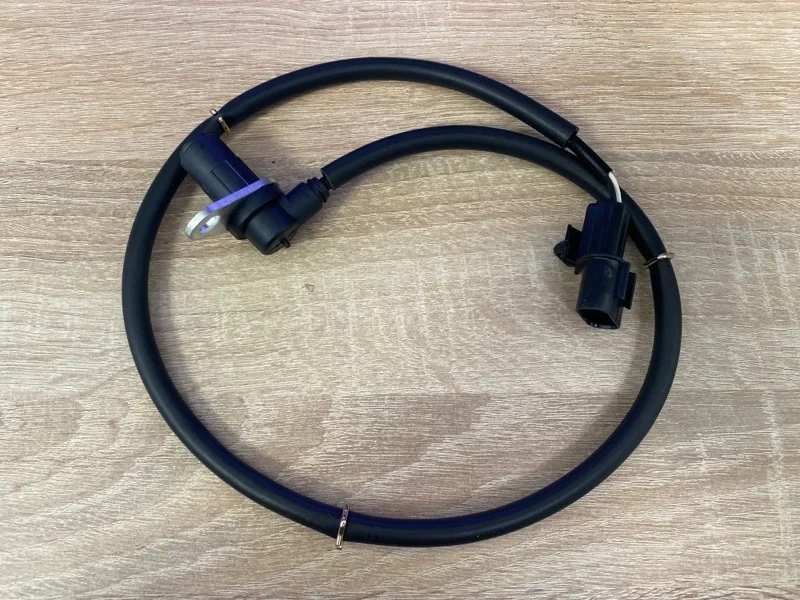 Датчик abs Mitsubishi Pajero 3 2000 2001 2002 2003 2004 2005 2006 MR407271 V64W 4D56, задний правый