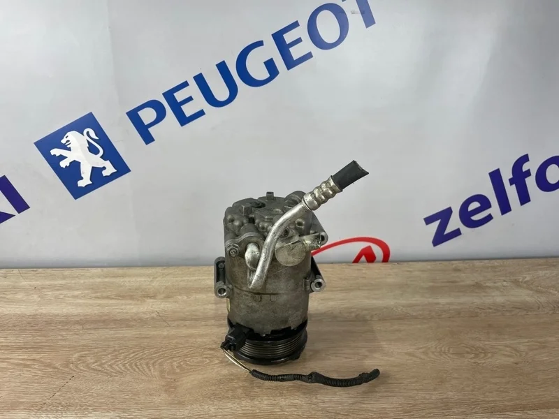 Компрессор кондиционера FORD MONDEO 4 2009 BE