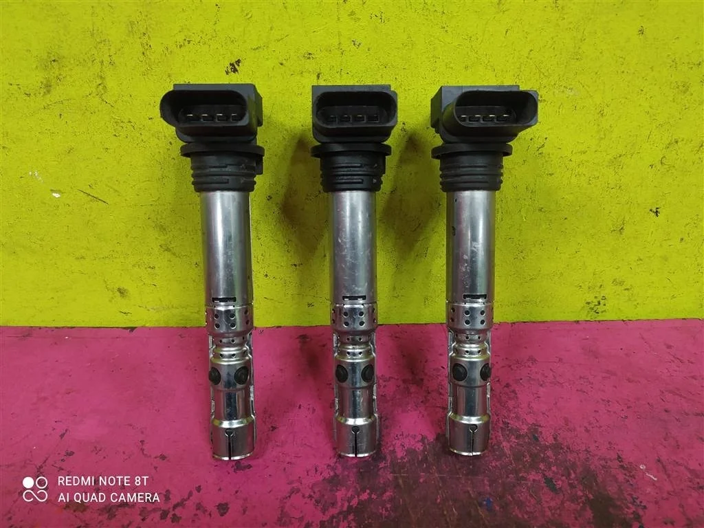 Катушка зажигания Fabia 1,2 BMD BMM CHF 03D905715A