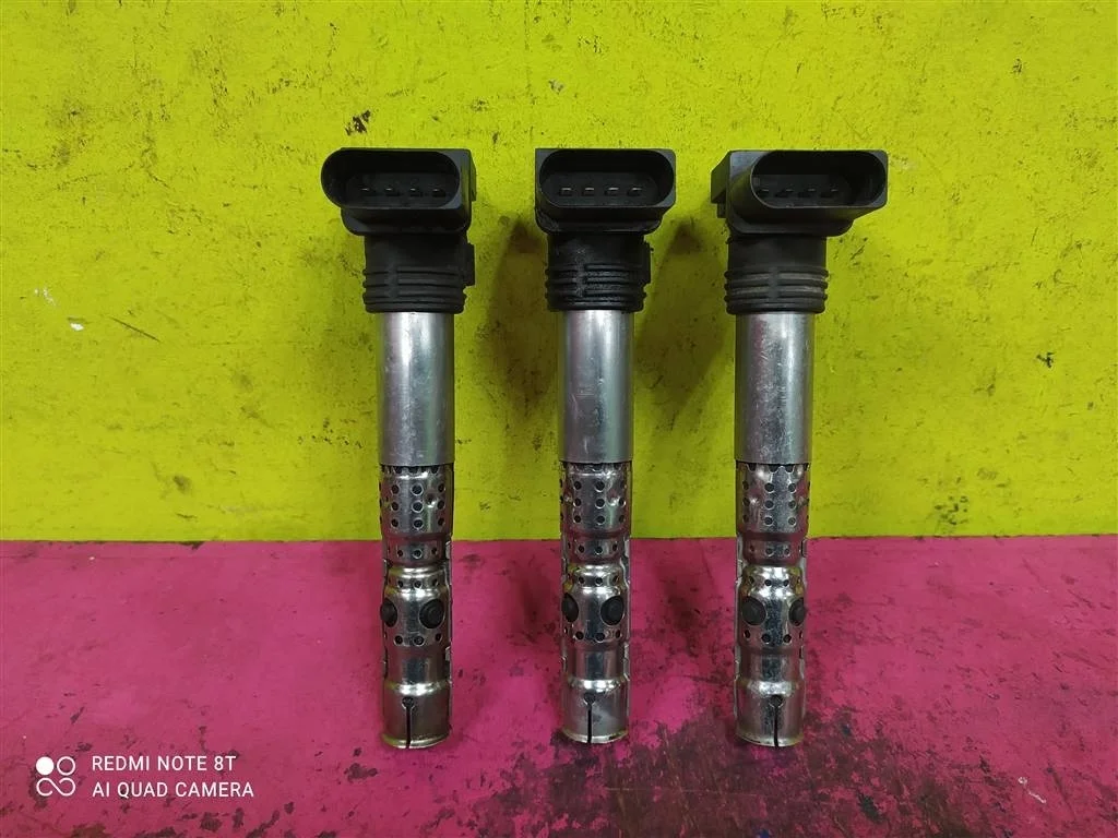 Катушка зажигания Fabia 1,2 BMD BMM CHF 03D905115F