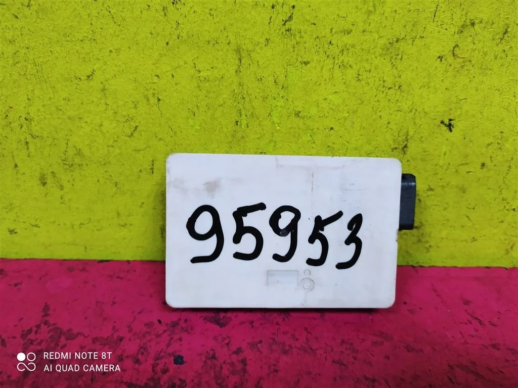 Радарный датчик слепых зон W166 W212 A00090500010