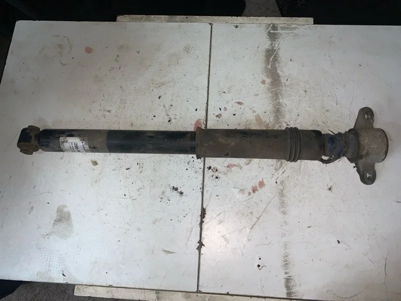 Амортизатор подвески Peugeot 307 2004 Хэтчбек