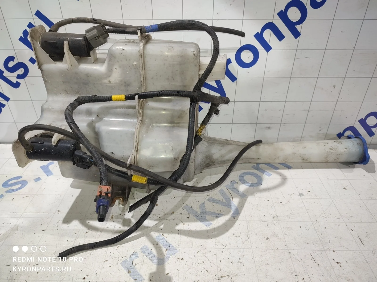 Бачок омывателя стекла Hyundai IX35 2011 LM