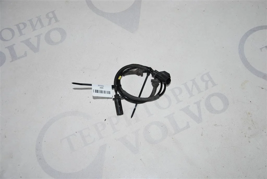 Датчик ABS передний правый