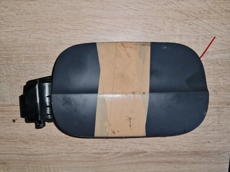 Лючок бензобака Audi Q7 2011 4L