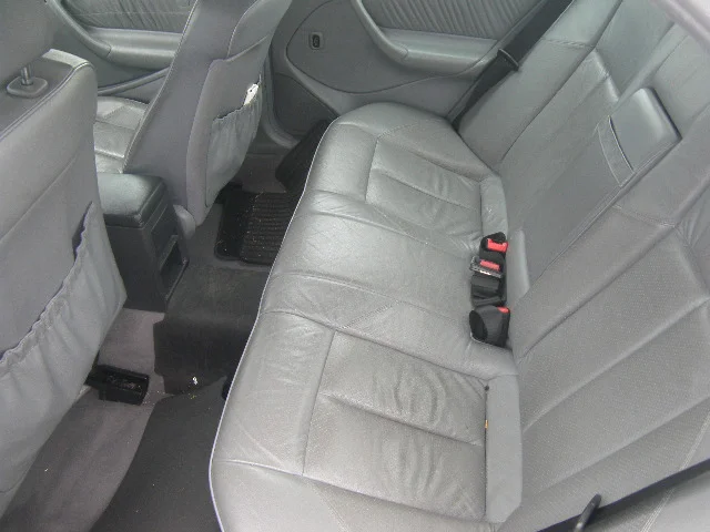 Продажа Mercedes-Benz C class 2.2 (150Hp) (111.961) RWD AT по запчастям