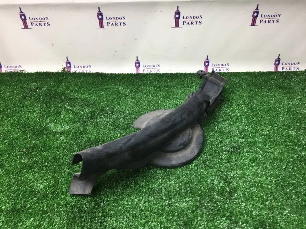 Уплотнитель капота BMW F30