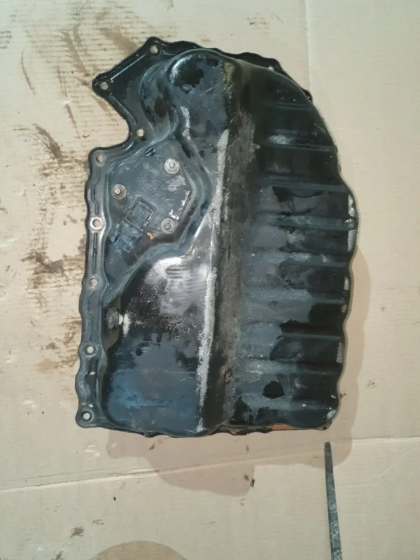 Поддон Volkswagen Passat CC 2012-2017