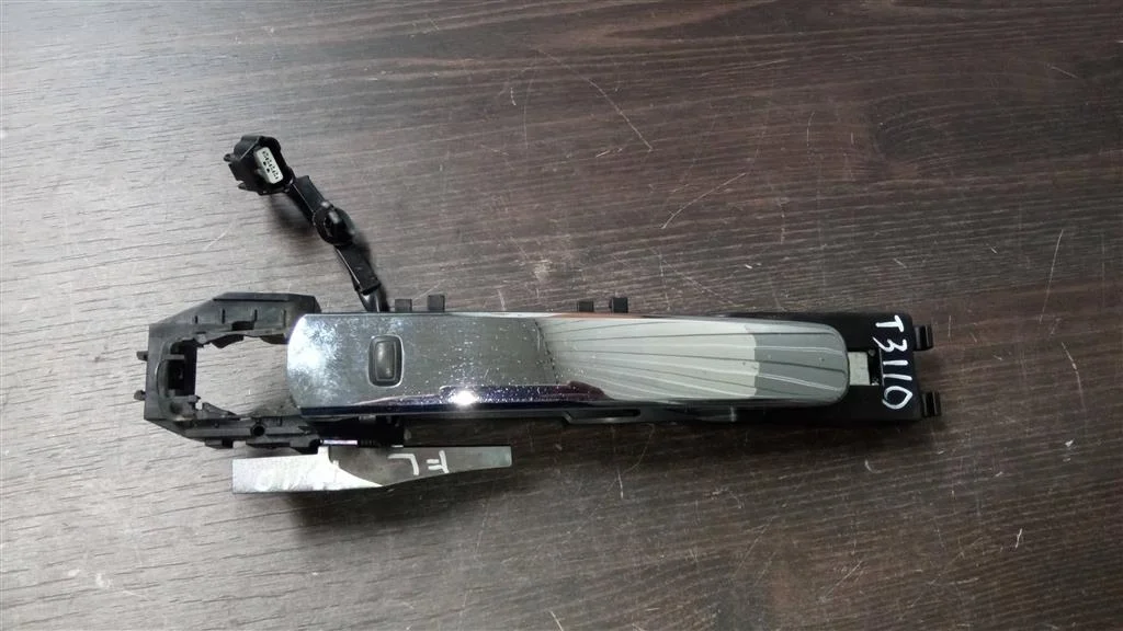 Б.у. ручка двери NISSAN X-TRAIL T31 NISSAN X-TRAIL T31