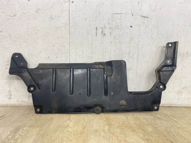 ПЫЛЬНИК ДВИГАТЕЛЯ MITSUBISHI LANCER 10 2007 5370A311 CY3A 1.8, задний